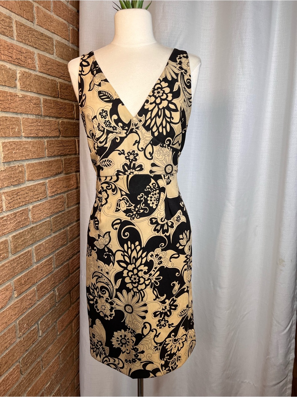 Jessica Howard Petite Floral Sheath Career Cocktail Dress Black Beige Medium